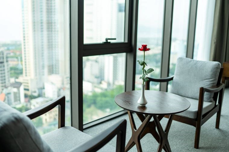 Khách Sạn Peace Hạ Long